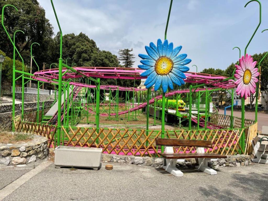 Location Saisonniere Menton 220 M Des Plages Kültér fotó